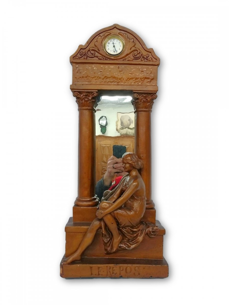 Horloge avec miroir et statue, signée Petrucci  1