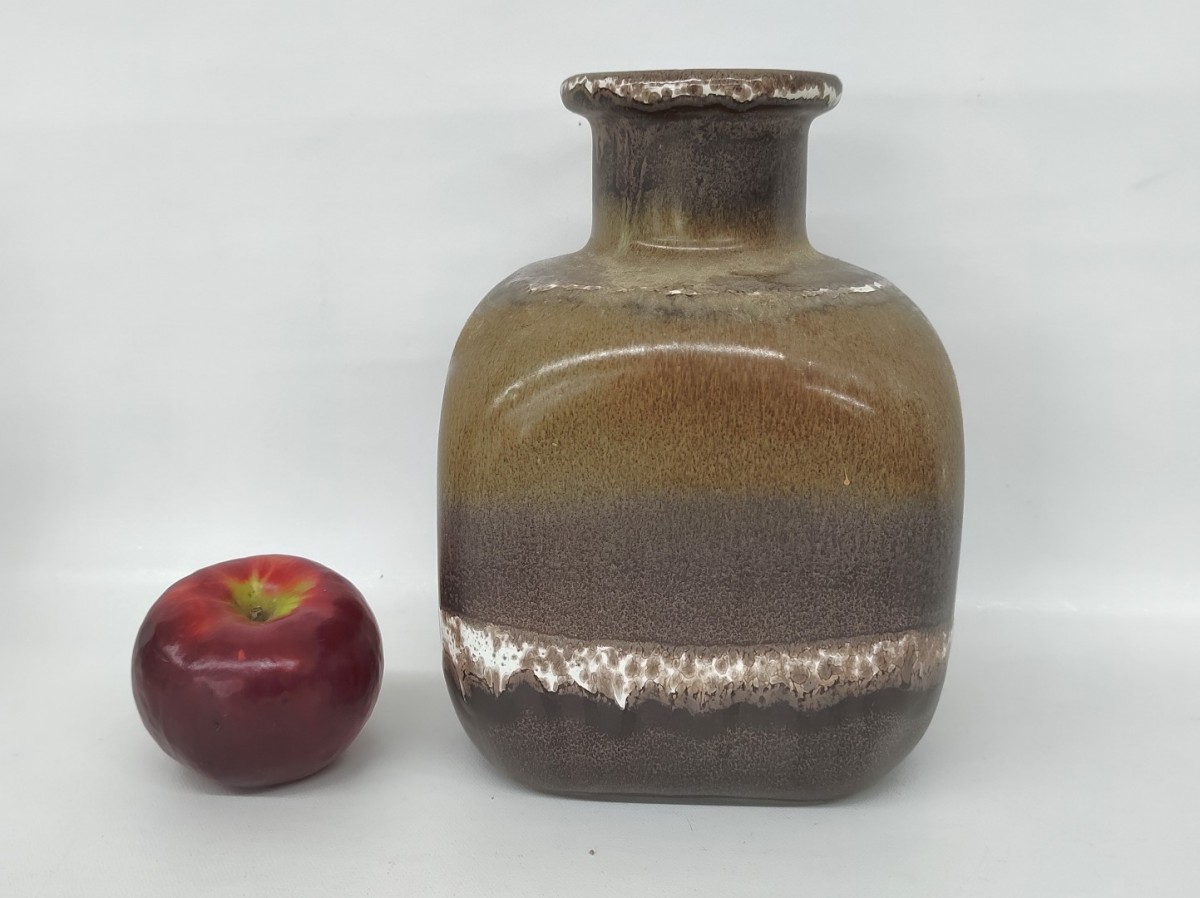 Vase, poterie  4
