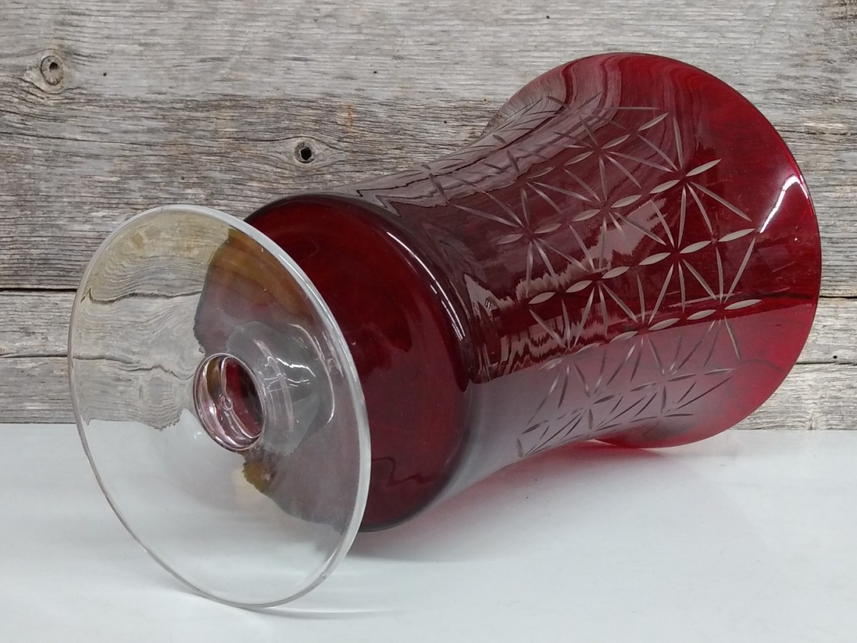 Vase en verre '' cranberry '' 4