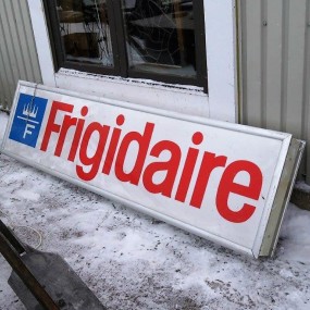 Enseigne publicitaire, pancarte lumineuse frigidaire