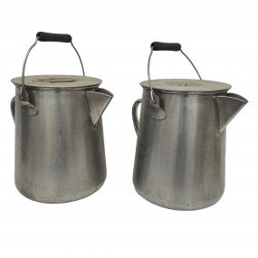 #56908 - 95$ch. Deux bouilloirs COWBOY / théllière en stainless