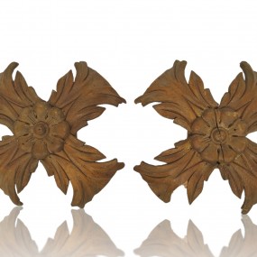 #57641 -  Ornements floraux décoratifs sculptés en bois, sculptures 