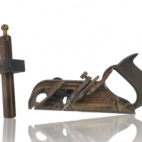 #57853 - 35$ ch. Antique tools
