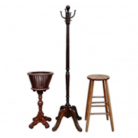 #57937 -  Jardinière, patère et banc tabouret