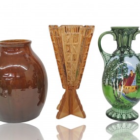 #57956 -  Lot d'anciens vases décoratifs, vaisselle et poterie 