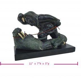 #58601 -  Original Inuit carving. Soapstone. Canadian art.
