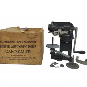 #58589 -  All-American can sealer. With box. Vintage