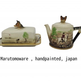 #58595 -  Hand-painted Marutomoware. Japan. Butter and teapot.