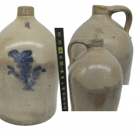 #58606 - 135$ Antique stoneware jugs. Cobalt flower decor. Authentic.