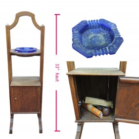 #58582 -  Vintage cigar/ashtray stand. Wood and blue glass.