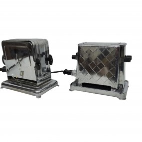 #58631 - 45$ch. Two vintage chrome toasters