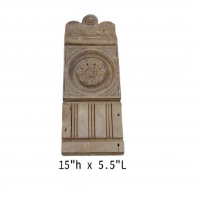 #58637 - 25$ Carved wooden architectural piece