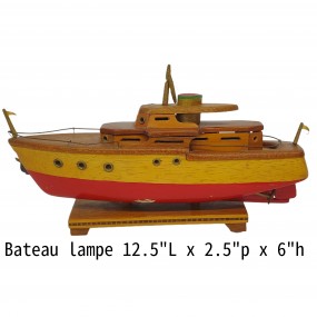 #58680 - 135$ Bateau-lampe en bois coloré, détails fins et esprit maritime #58680 - 135$ Bateau-lampe en bois coloré, détails fins et esprit maritime