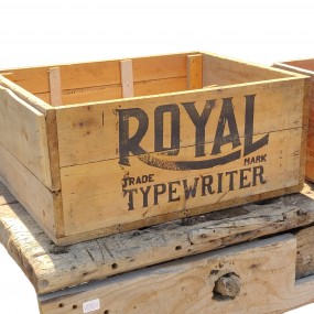 #58662 -  Boite en bois pour machine à écrire Royal