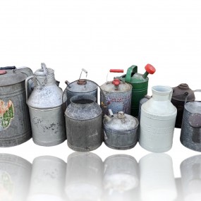 #58752 -  Milk cans and others