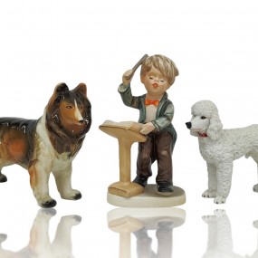 #59028 - 25$ à 35$ Little porcelain figurines 