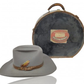 #59157 - 65$ Vintage hat 