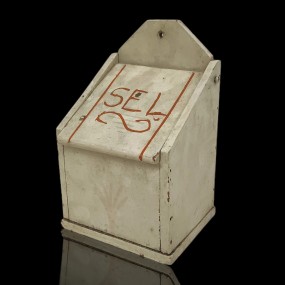 #59223 - 35$ Vintage wooden salt box 