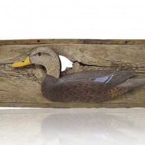 #59728 - 185$ Plaque avec canard décoratif sculpté signée Jim Laffoley