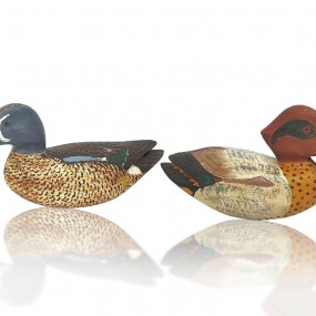 #59699 - 45$ ch. Petits canards décoratifs en bois signés Léo Chagnon, Sorel 