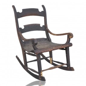 #59815 -  Antique wooden rocking chair, timeless charm