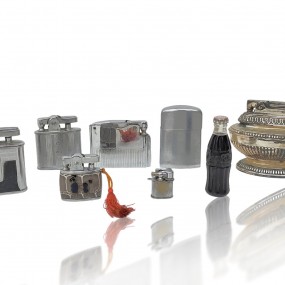 #59880 - Vintage lighter collection — assorted styles #59880 - Vintage lighter collection — assorted styles