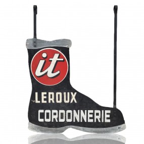 #59976 - Painted boot-shaped “Cordonnerie Leroux” shop sign #59976 - Painted boot-shaped “Cordonnerie Leroux” shop sign
