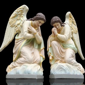 #59977 - Pair of praying angels, polychrome gilded religious statues #59977 - Pair of praying angels, polychrome gilded religious statues