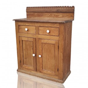 #59950 - 265$ Rustic antique little buffet #59950 - 265$ Rustic antique little buffet