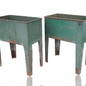 #59985 -  Paire de bacs métalliques verts, idéal comme bacs à fleurs pour jardin