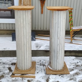 #60134 -  Pair of decorative columns, antique-style, tall and sturdy