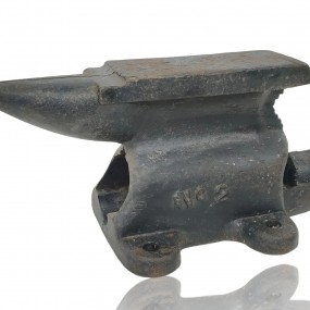 #60223 -  Little vintage blacksmith anvil 