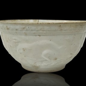 #60481 -  Vintage pottery beaver bowl 