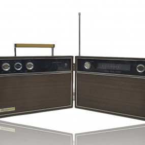 #60446 - 25$ Electrophonic Model TR-20 radio #60446 - 25$ Electrophonic Model TR-20 radio