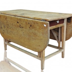 #60477 -  Antique 2 panels pine table 