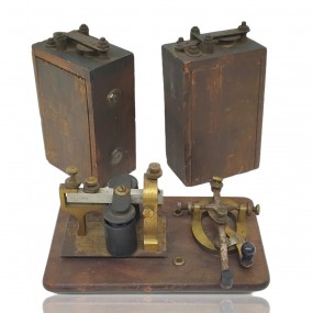 #60780 - 95$ Antique telegraph