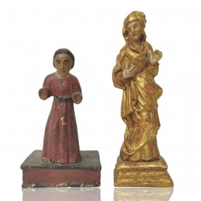 Antique little woodne statues, Europe  ( red one sold )