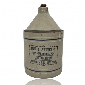 Merchant stoneware jug, Davis & Lawrence co. from Montreal 