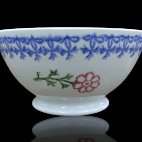 #61388 - 85$ Vintage spongeware ''Portneuf'' bowl 