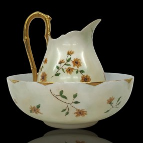 #61464 - 135$ Set of water pitcher set signed Giraud, Limoges