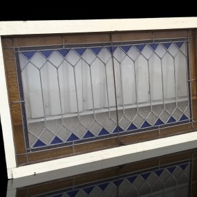 #61542 - 190$ Joli vitrail avec châssis en bois, fenêtre décorative 