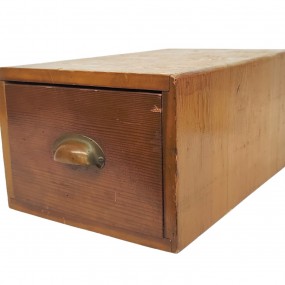 #61948 - 40$ Little one drawer filing cabinet 