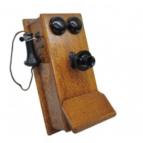 #62000 - 230$ Vintage wall oak telephone 