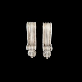 #62162 -  Old brackets, carved wood decoration