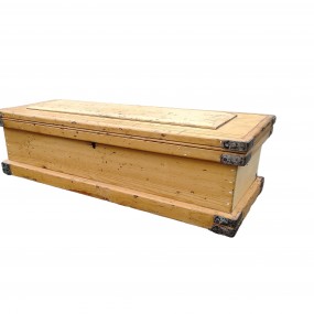 #62159 - 165$ Old little toolbox