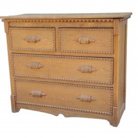 #62236 - 185$ Commode antique en chêne