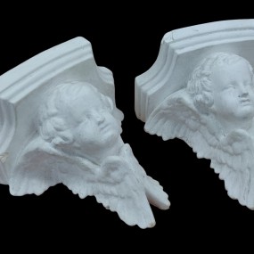 #62817 - 45$ ch. Vintage plaster angel cornice, plaster schelf