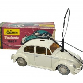 #62901 - 35$ Jouet Schuco Varianto 3040 p, petite voiture