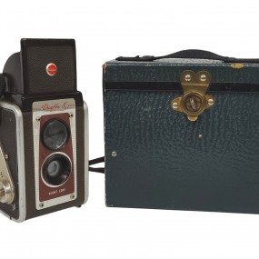 #63082 -  Vintage Kodak Duaflex IV camera with carrying case.