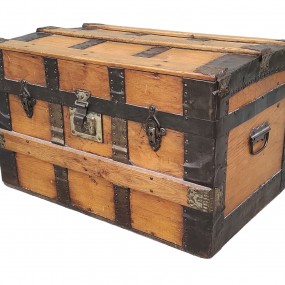 #63085 -  Little antique dome top trunk 